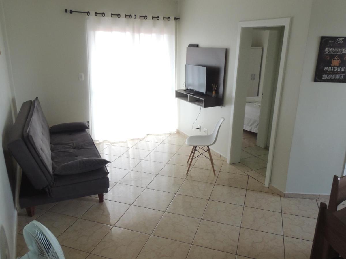 Apartamento Mobiliado Com Garagem Apartment Chapeco Luaran gambar